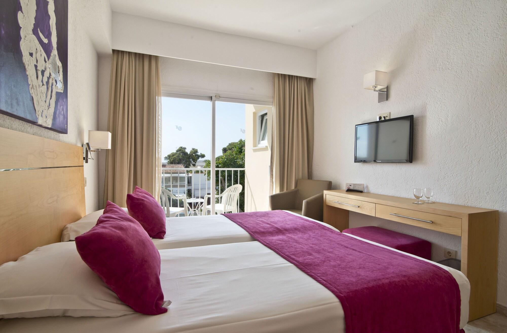 Hotel Capricho Cala Ratjada  Extérieur photo
