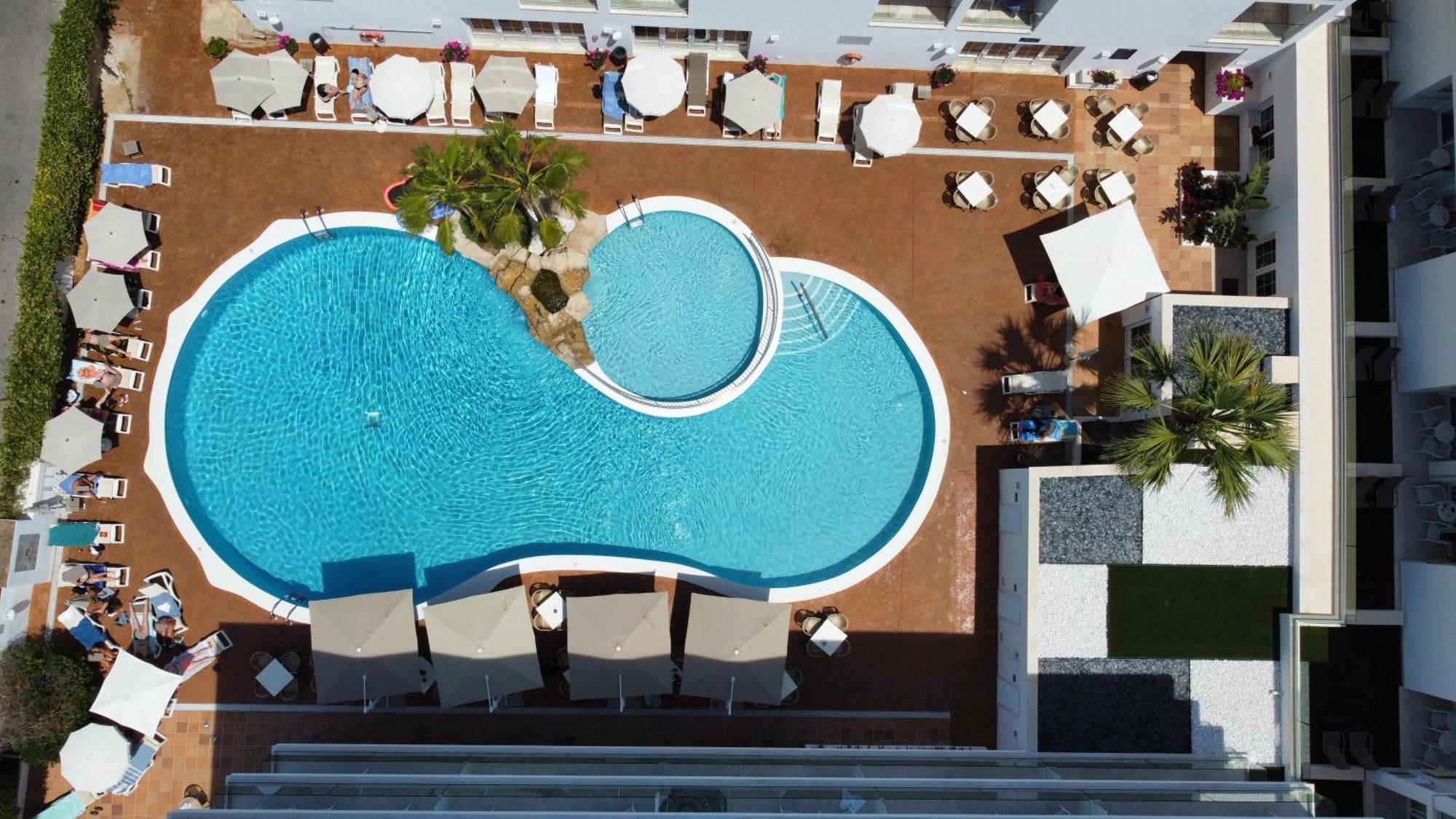Hotel Capricho Cala Ratjada  Extérieur photo